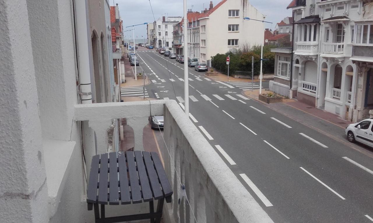 Ferienwohnung Beau T2 A 200 M Plage Proche Commerces Et Restaurants Bray-Dunes Exterior foto